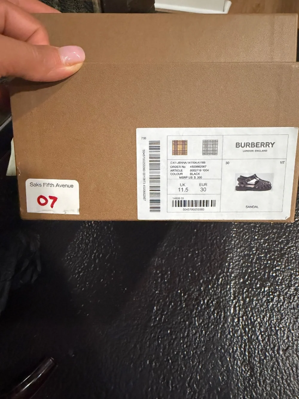Burberry authentic black